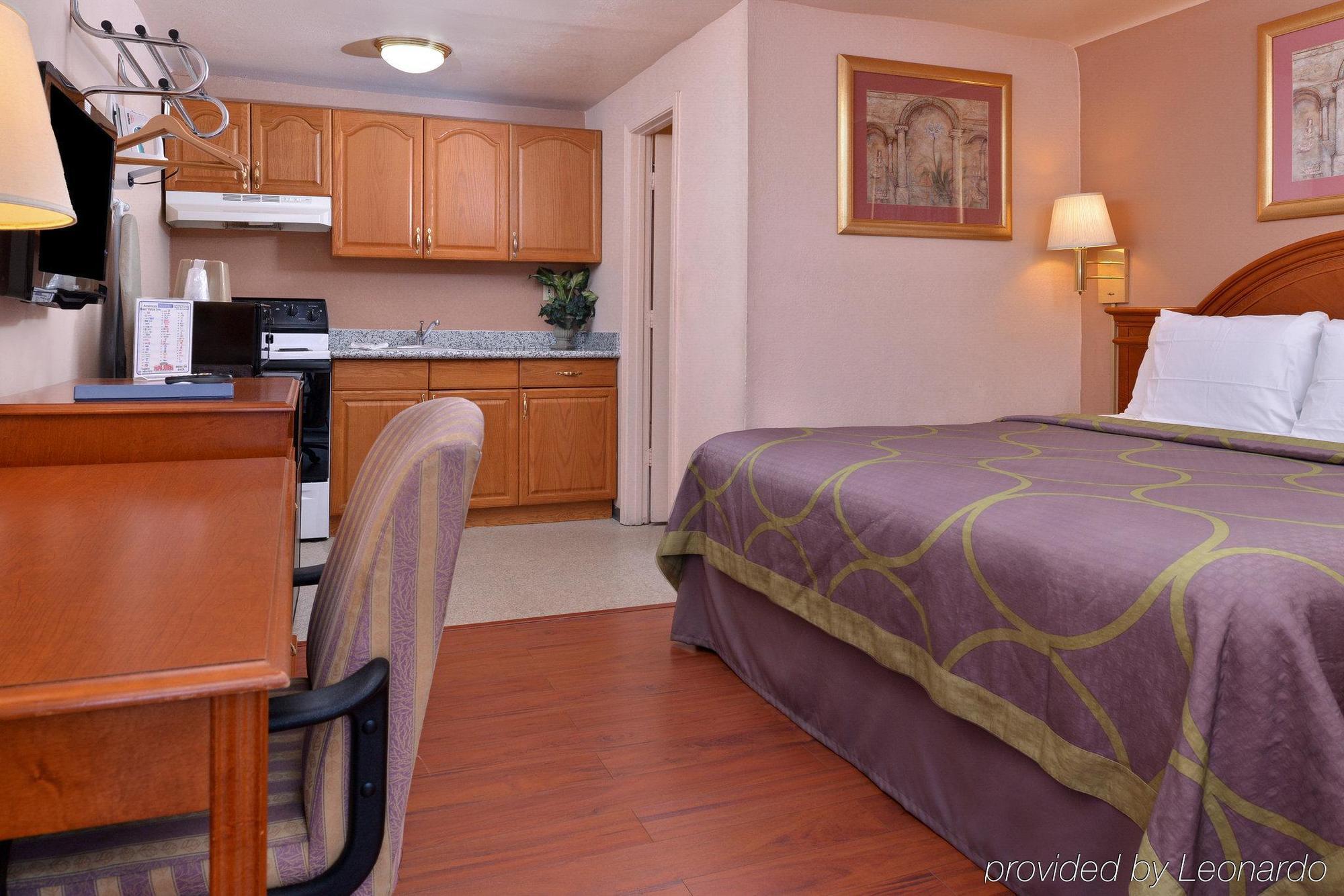 Americas Best Value Inn Юджин Экстерьер фото