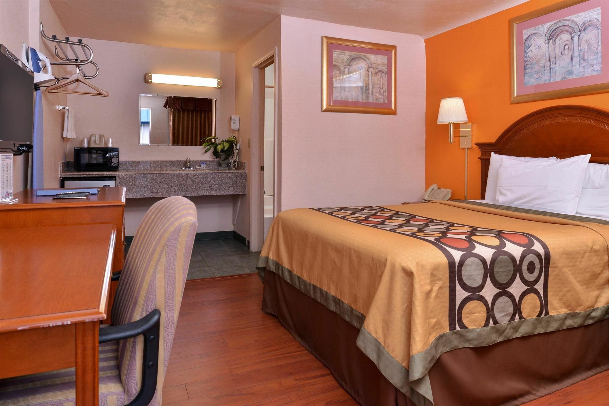Americas Best Value Inn Юджин Экстерьер фото